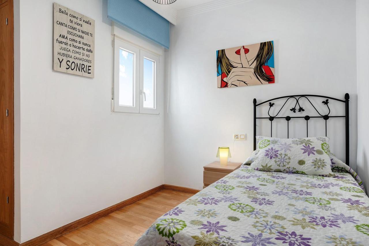 Apartamento Sol - Solo Familias Conil De La Frontera Exterior photo